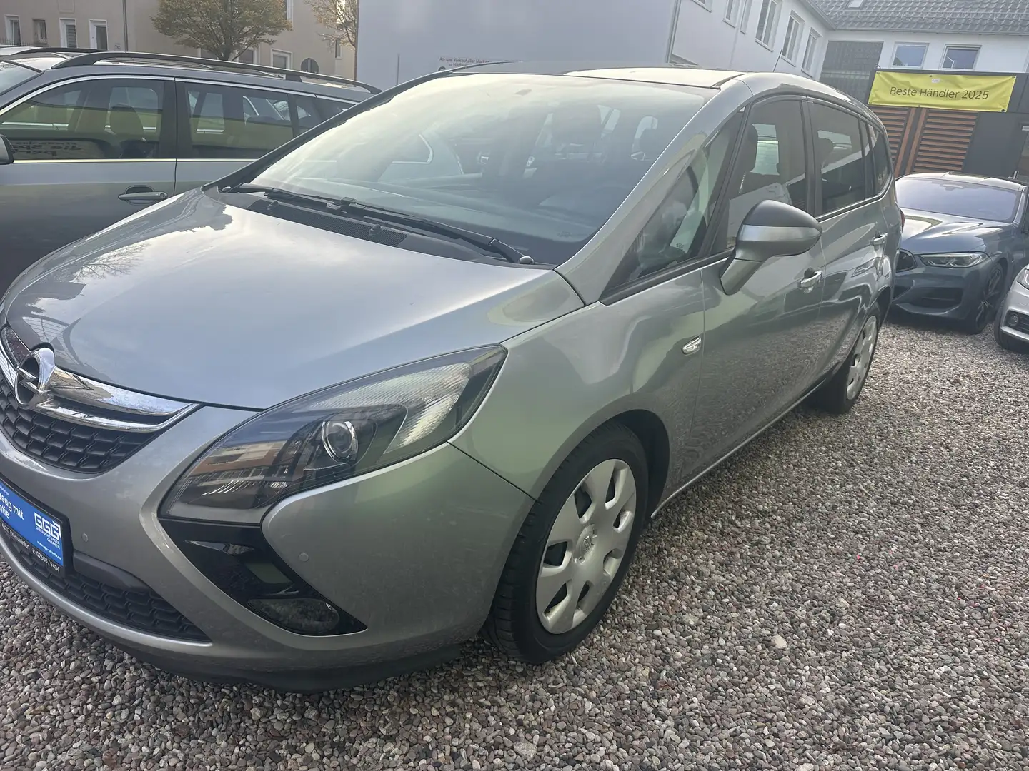 Opel Zafira Tourer Selection***KLIMAANLAGE***PDC***MIT NEUER TÜV** Silber - 2