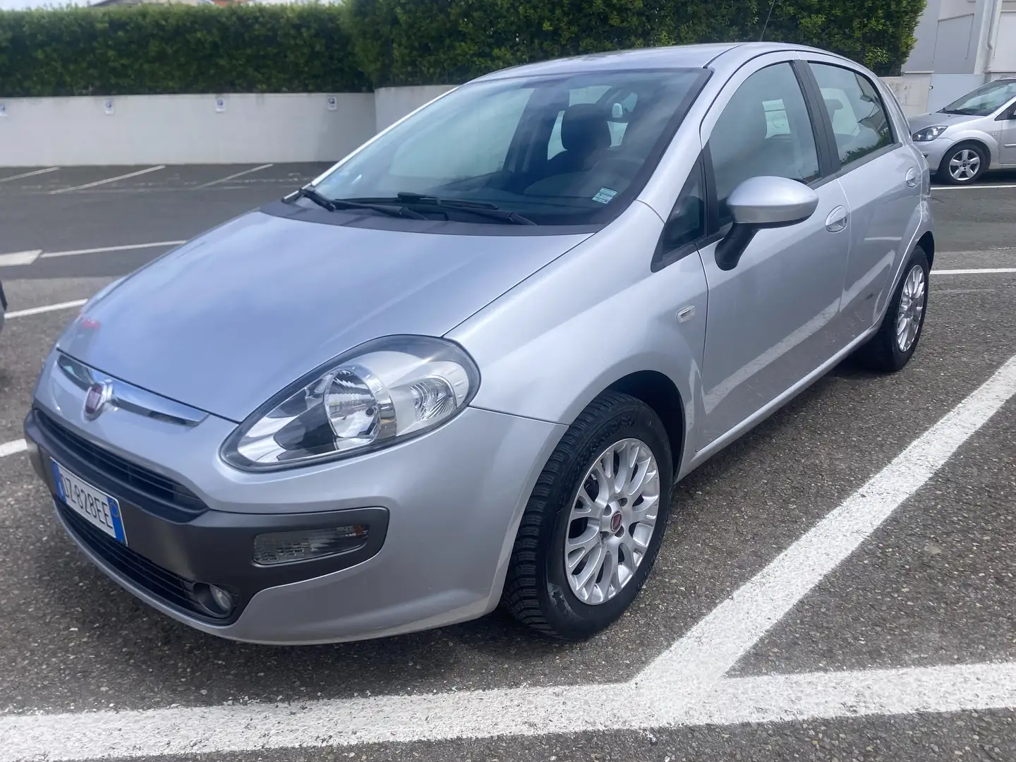Fiat Punto Evo Punto Evo 5p 1.3 mjt Sport 90cv srebrna - 1