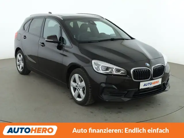 BMW 2 Series view 8