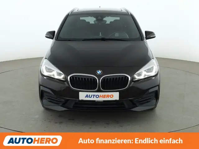 BMW 2 Series view 9