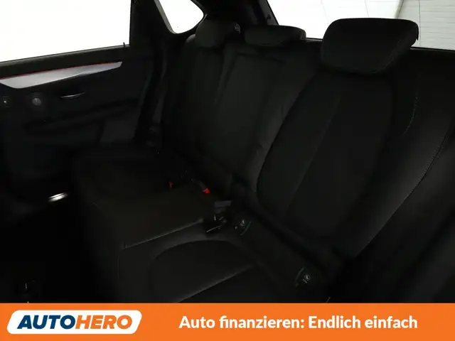 BMW 2 Series view 14