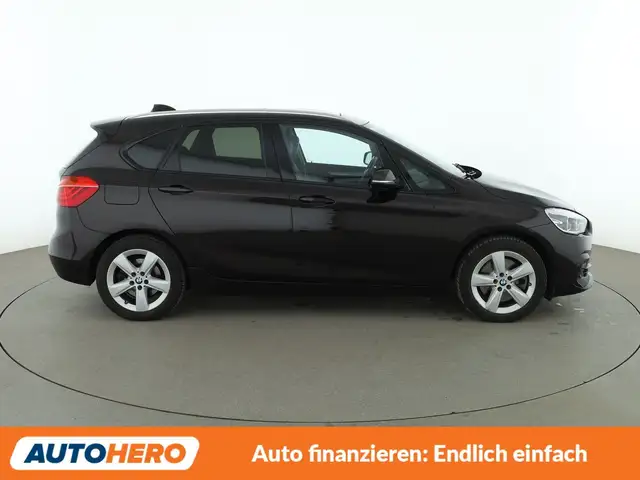 BMW 2 Series view 7