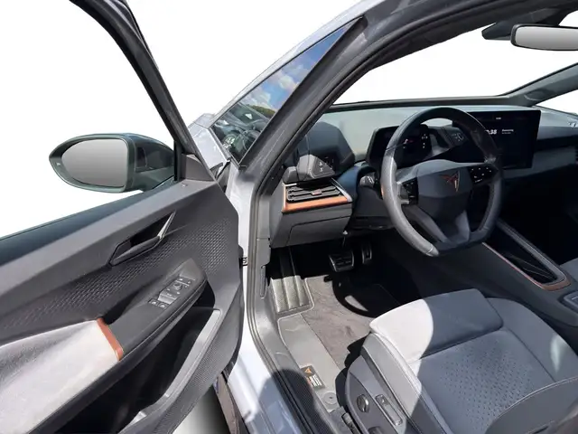 Cupra Born view 13