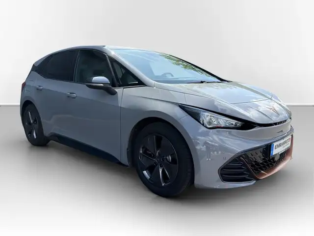 Cupra Born view 3