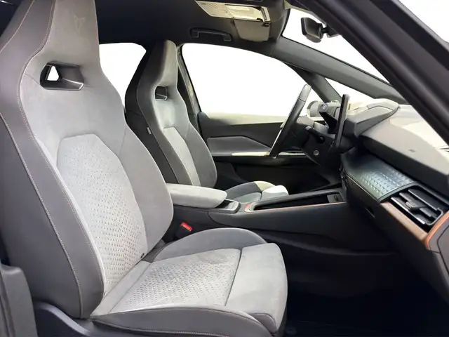 Cupra Born view 12