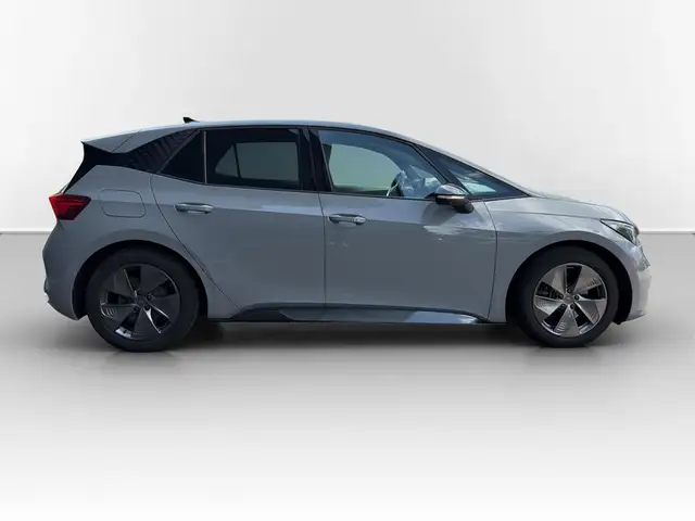 Cupra Born view 5