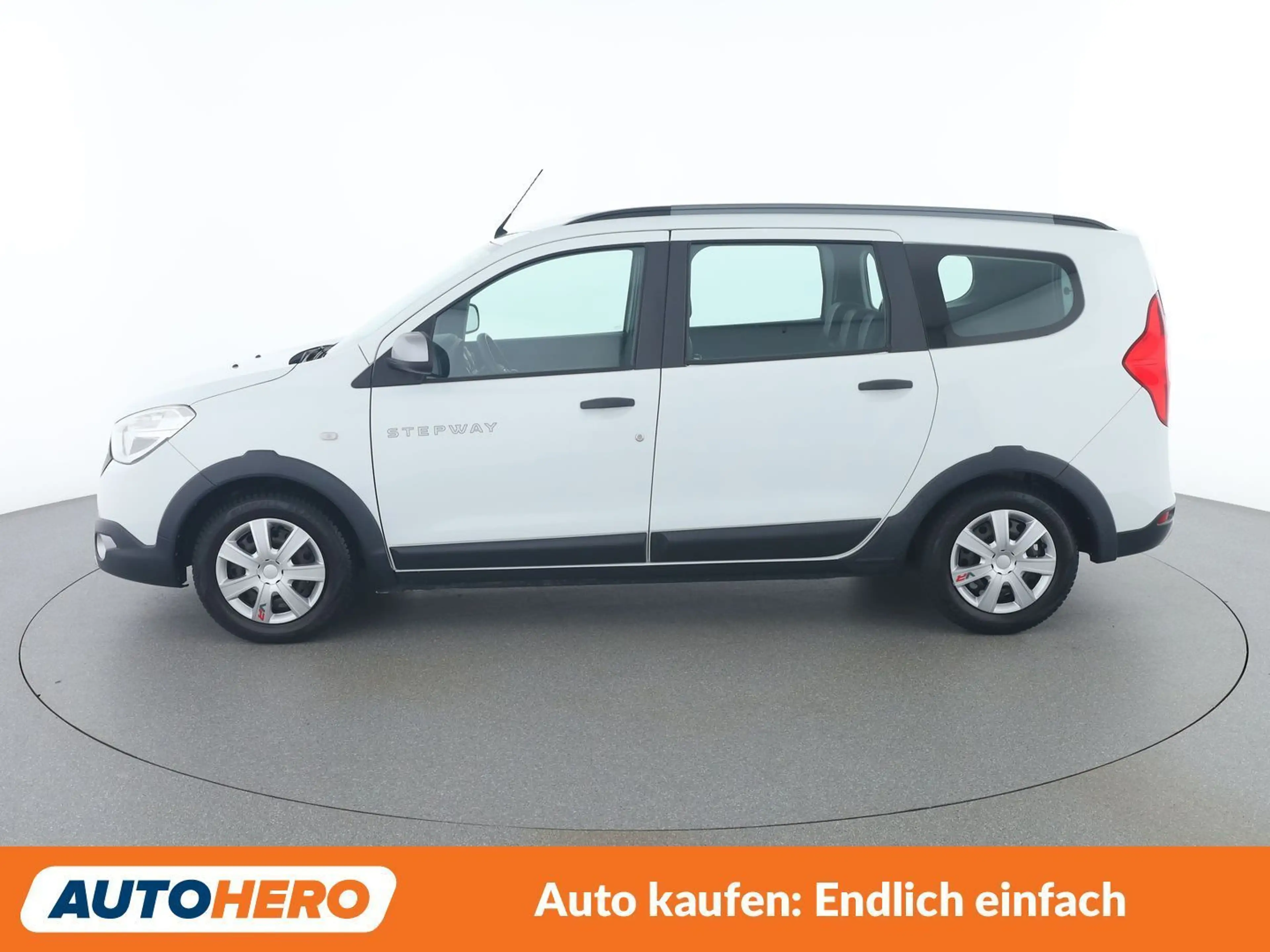 Dacia Lodgy 1.2 TCe Stepway Celebration — photo 3