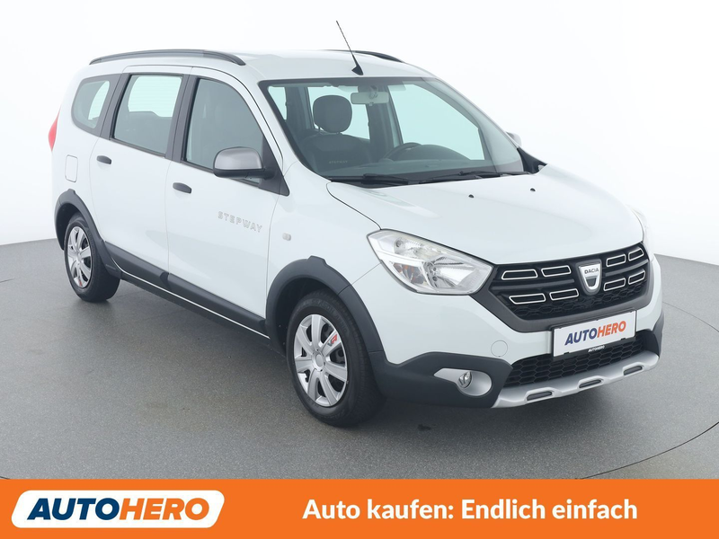 Dacia Lodgy 1.2 TCe Stepway Celebration — photo 8