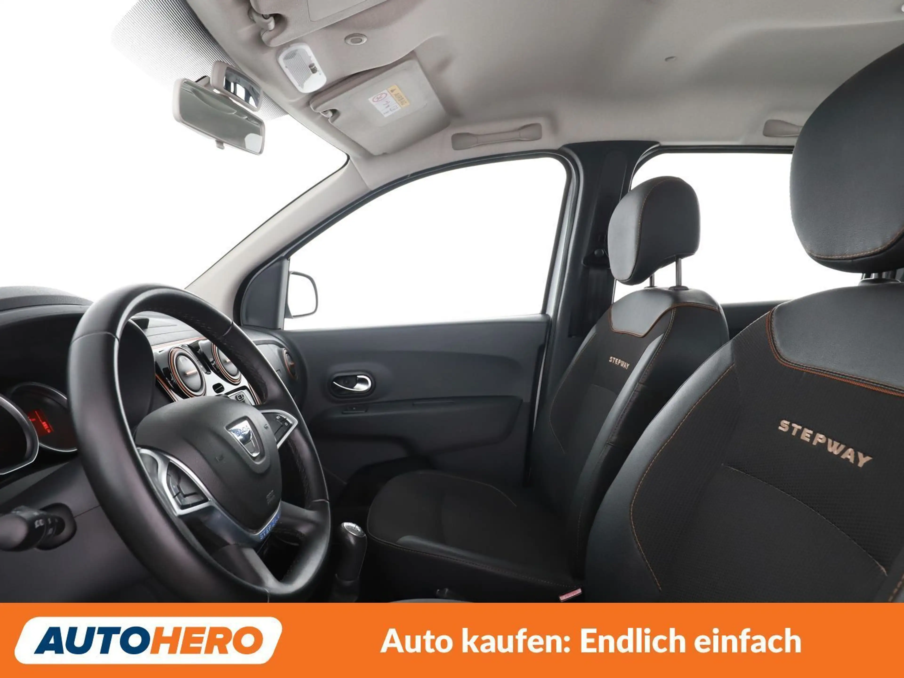 Dacia Lodgy 1.2 TCe Stepway Celebration — photo 10