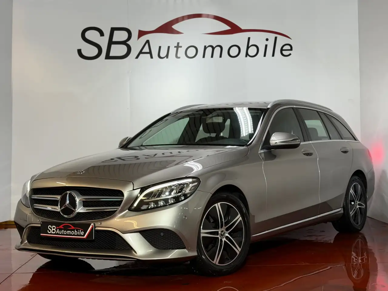 Mercedes-Benz C 180
