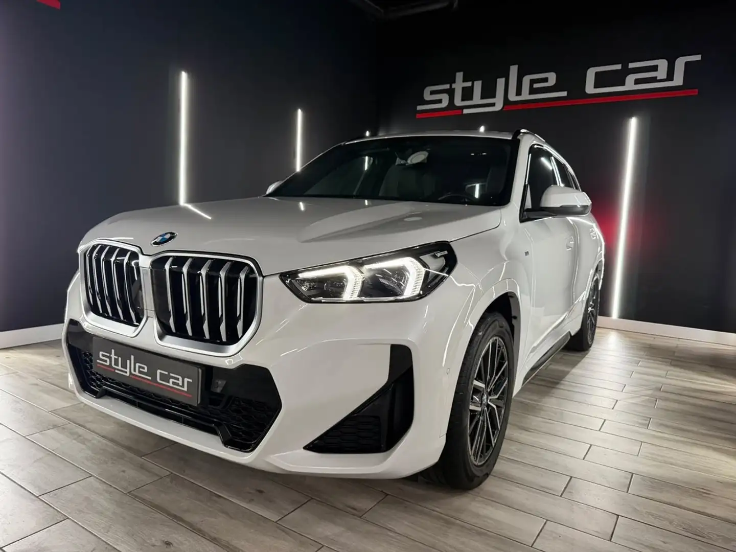 BMW X1 sDrive20d Blanco - 1