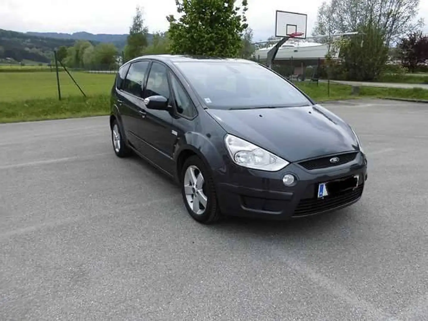 Ford S-Max S-MAX Ambiente 2,0 TDCi DPF Ambiente Grau - 2