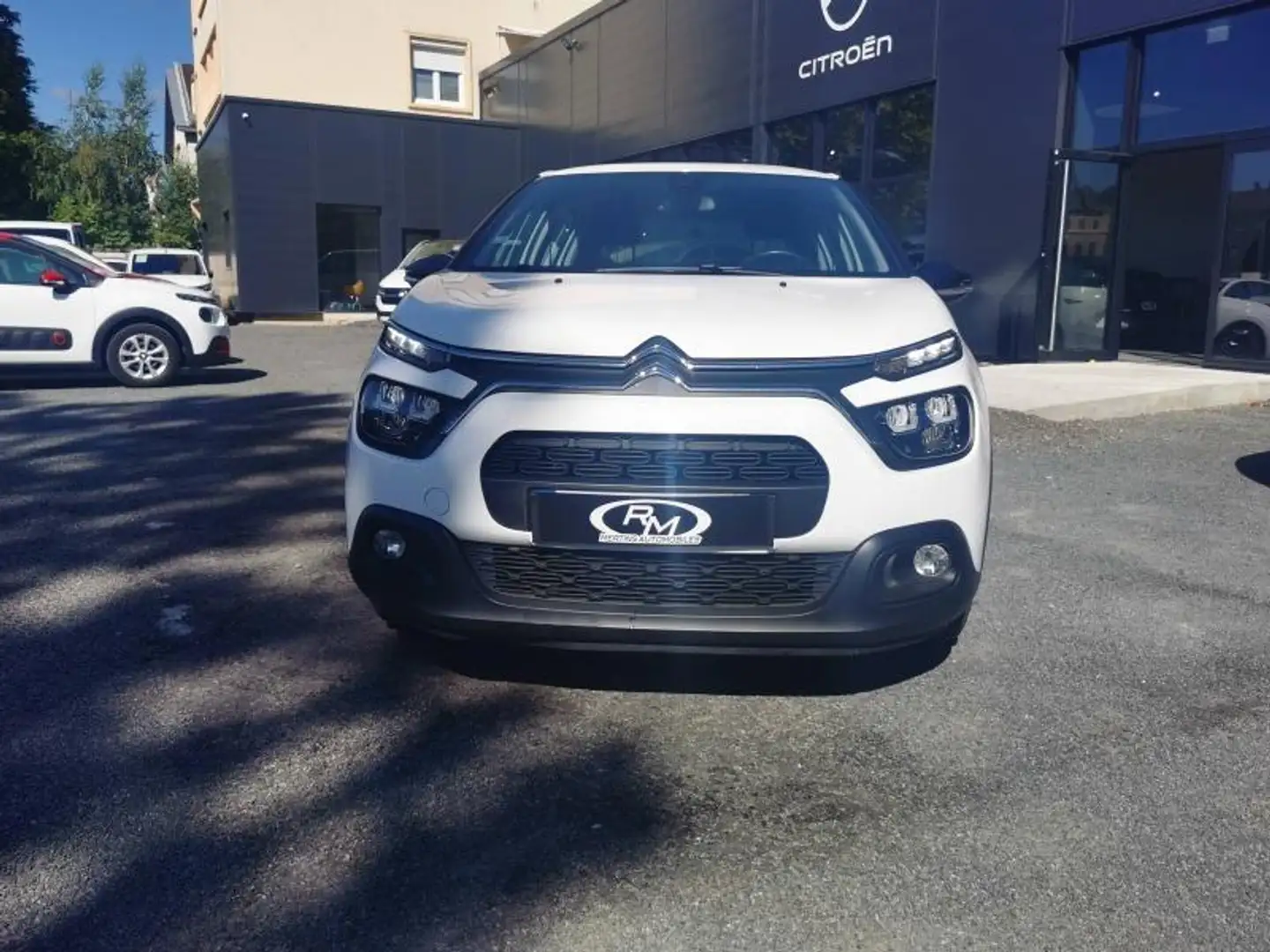 Citroen C3 1.5 BlueHDi 100ch S\u0026S BVM 6 Feel Business R Blanc - 1