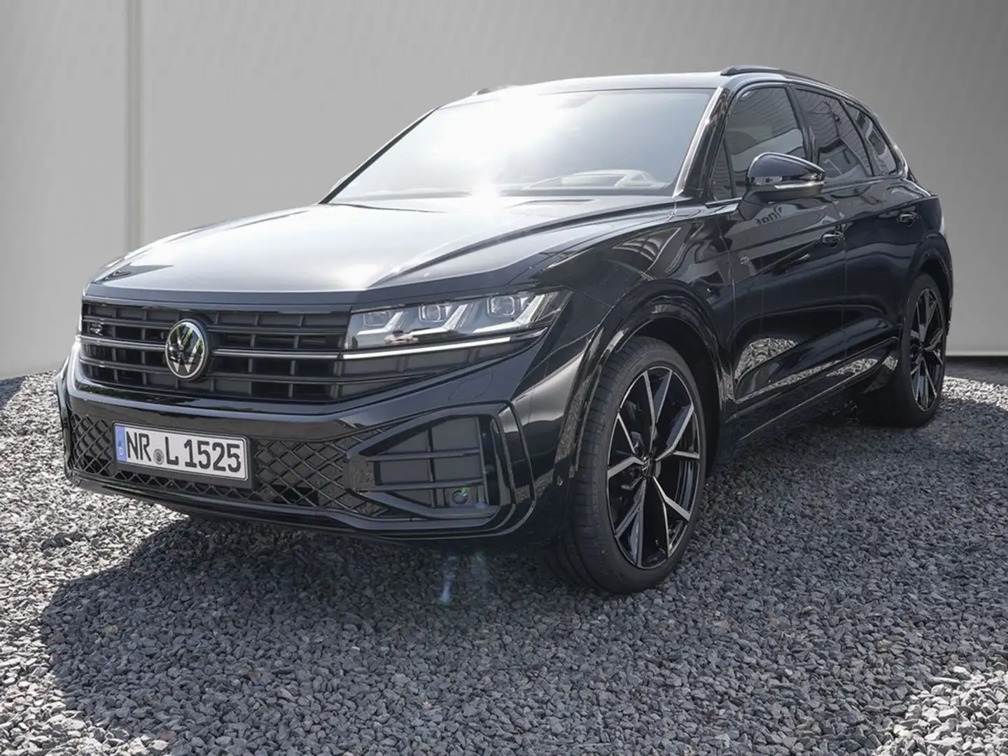 Volkswagen Touareg 3,0 l V6 TDI 4MOTION Automatik R-Line Schwarz - 2