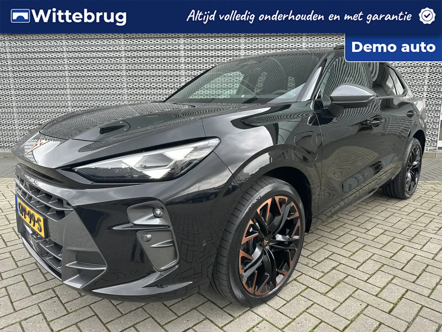 CUPRA Terramar 1.5 TSI e-Hybrid VZ Performance / Panoramadak / Ma Zwart - 1
