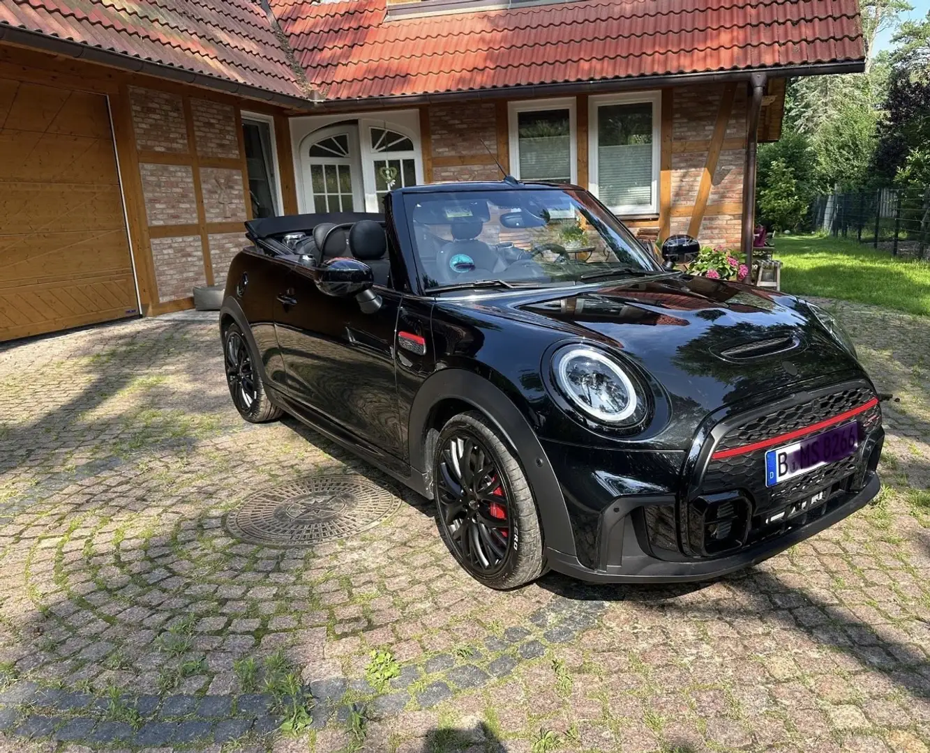 MINI John Cooper Works Cabrio John Cooper Works Trim mit Garantie - wie Neu Noir - 1