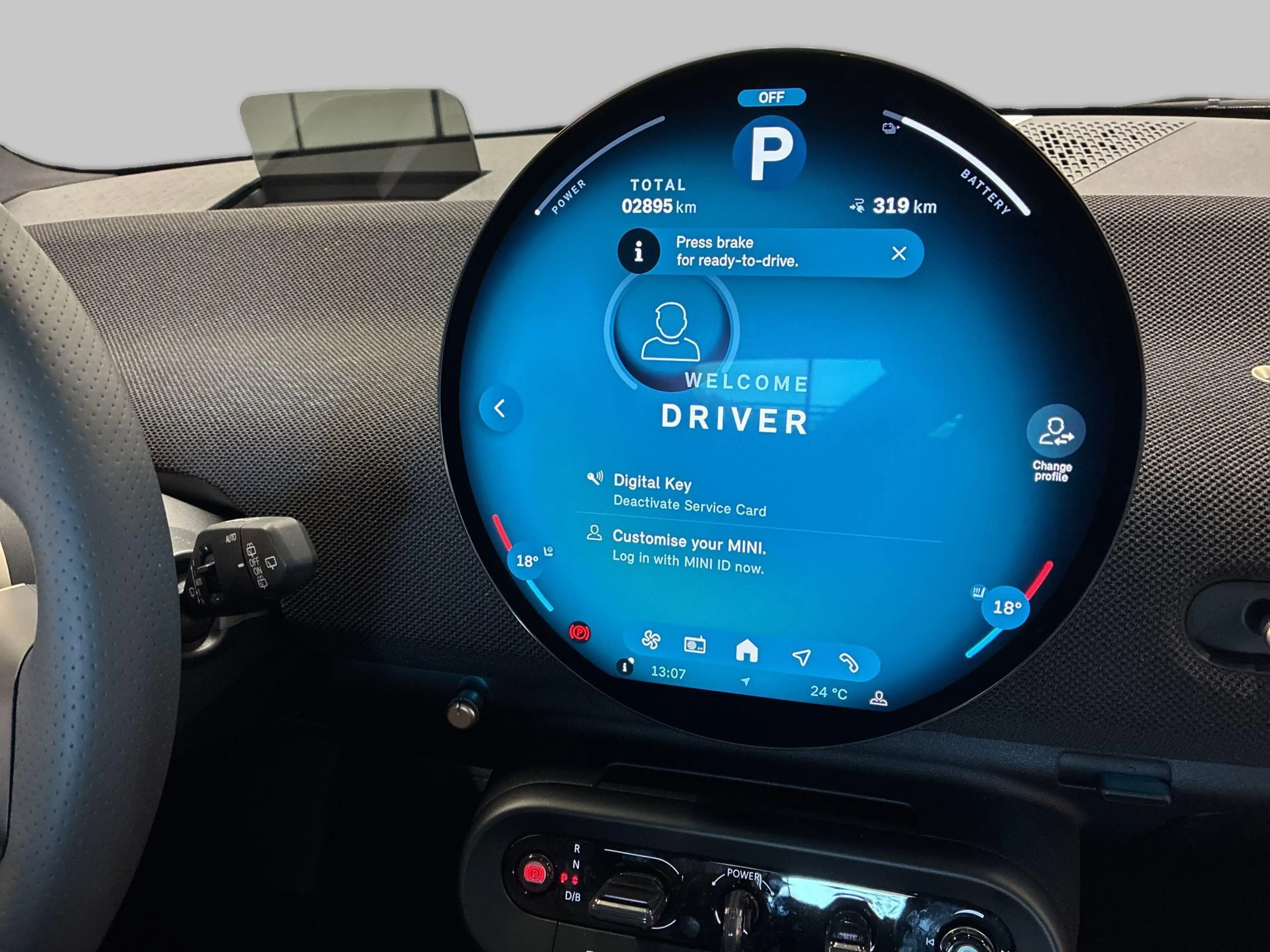 MINI Cooper SE John Cooper Works Trim — photo 12
