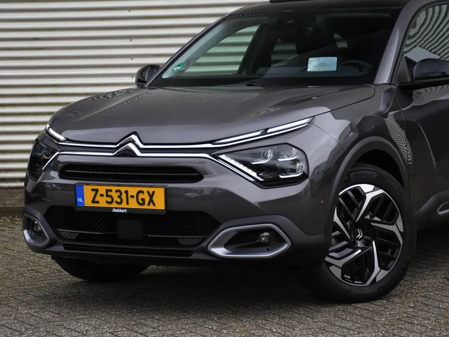 Citroen C4 Max 1.2 Puretech 130pk Automaat MASSAGE | PANO-DAK Gris - 2