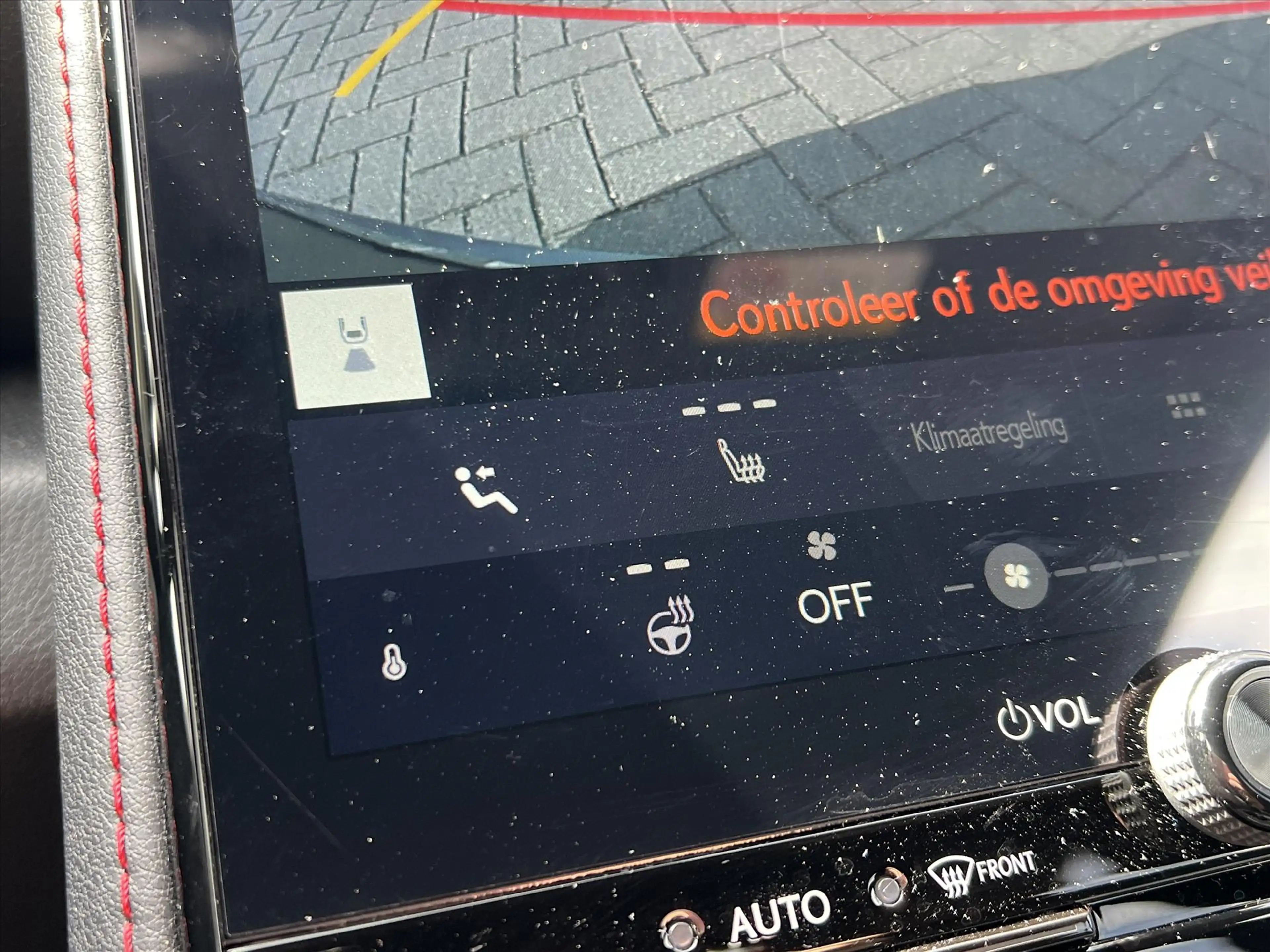 Lexus LBX 1.5 Hybrid Emotion Tech Pack | Leer, Elektrische a — photo 27