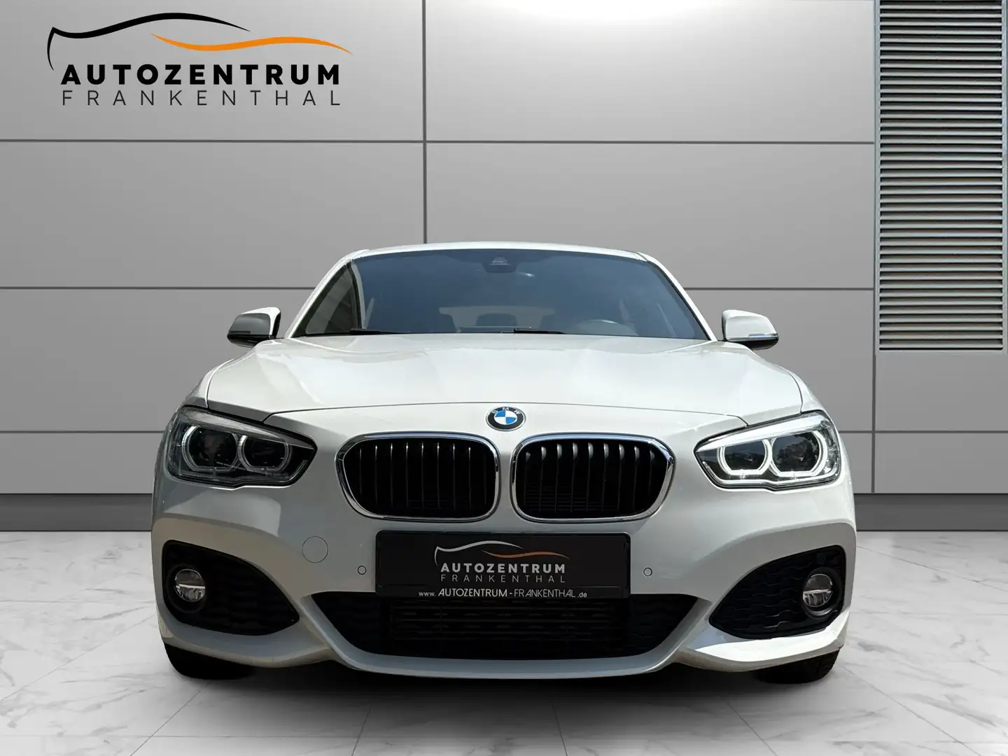 BMW 118 i M Sport LED NAVI KLIMA Weiß - 2