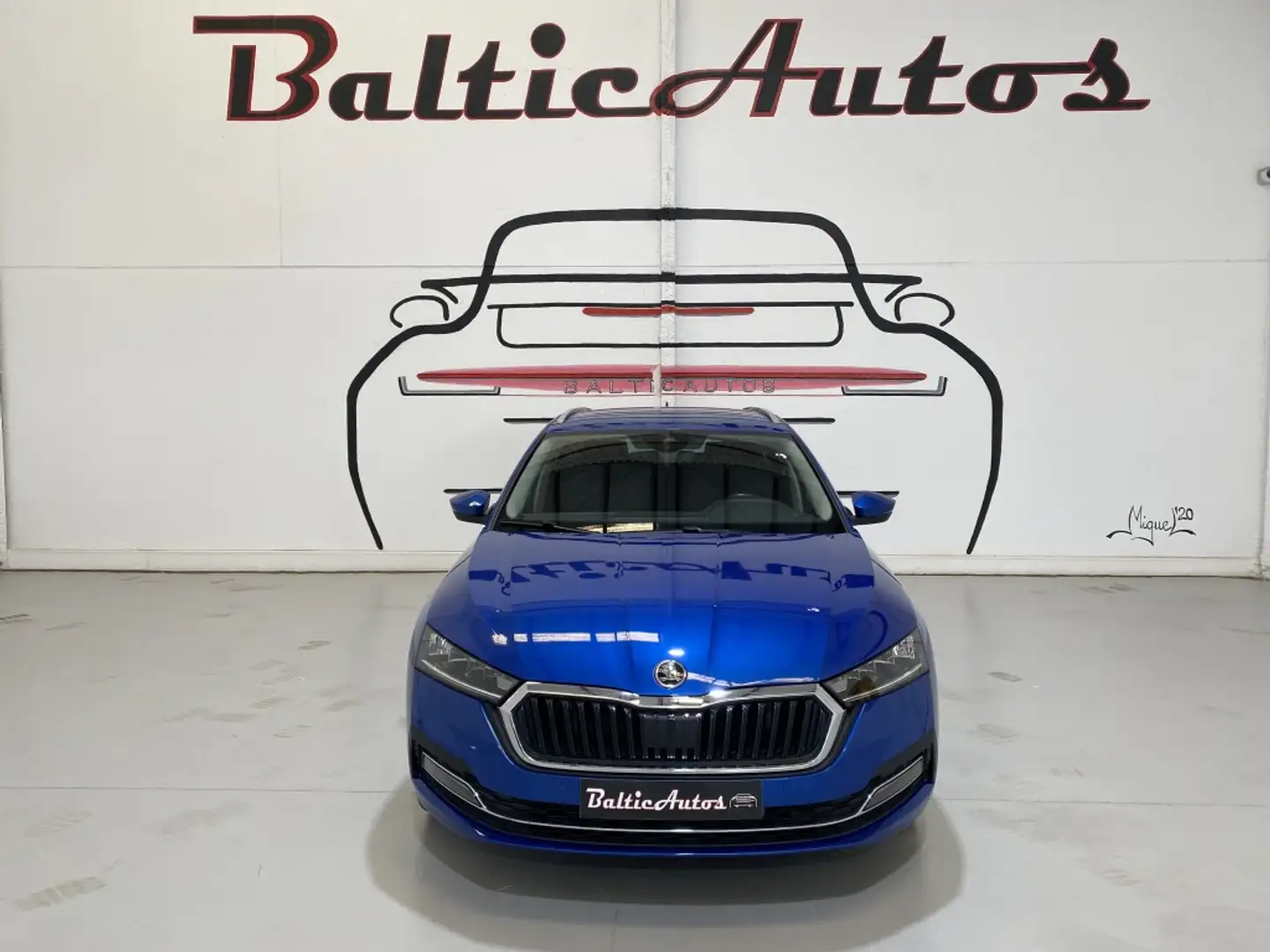 Skoda Octavia Combi 2.0TDI Ambition DSG 110kW Blauw - 2