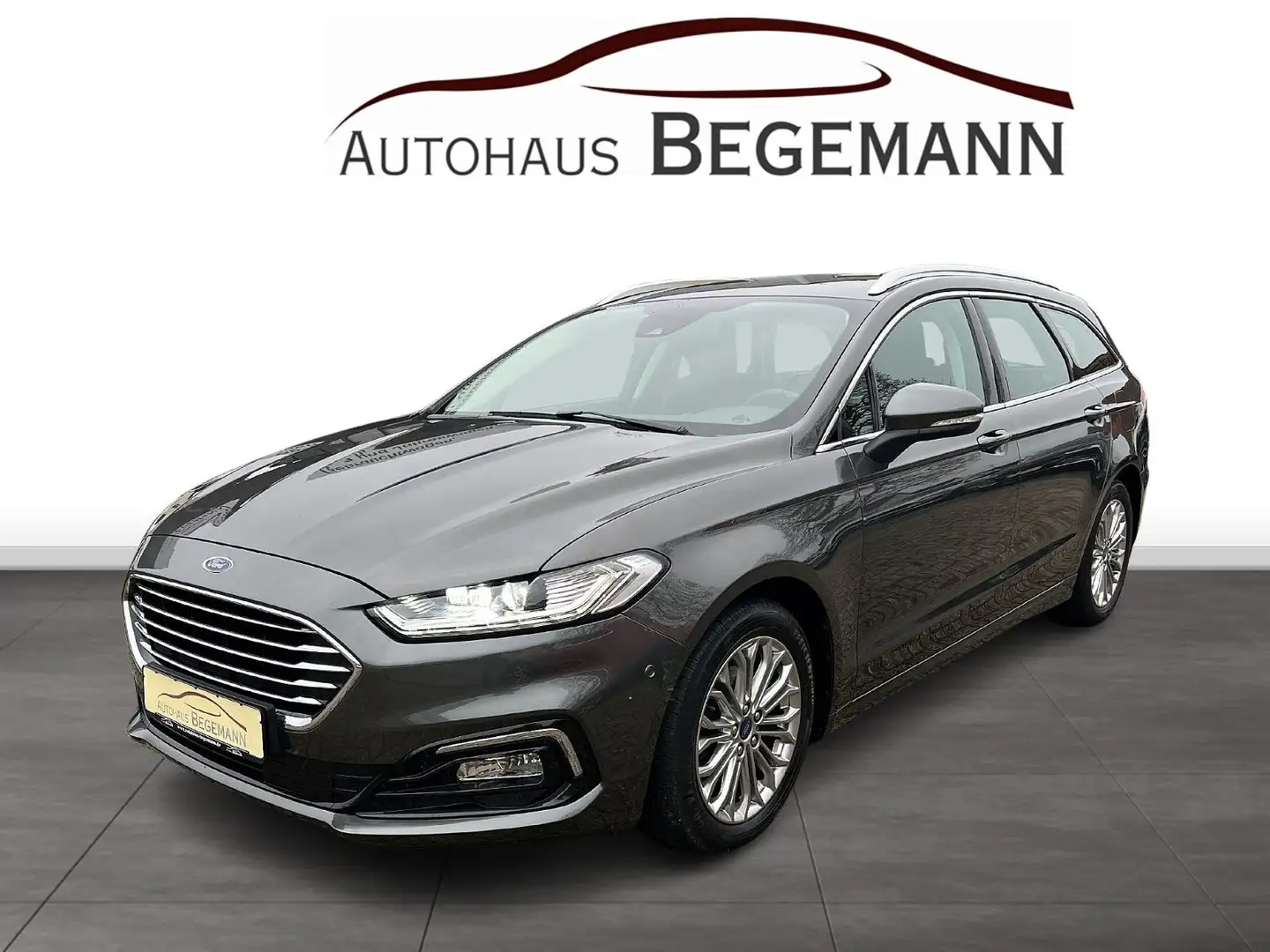 Ford Mondeo 2.0 EB Titanium Aut AHK ACC WinterPK Gris - 1