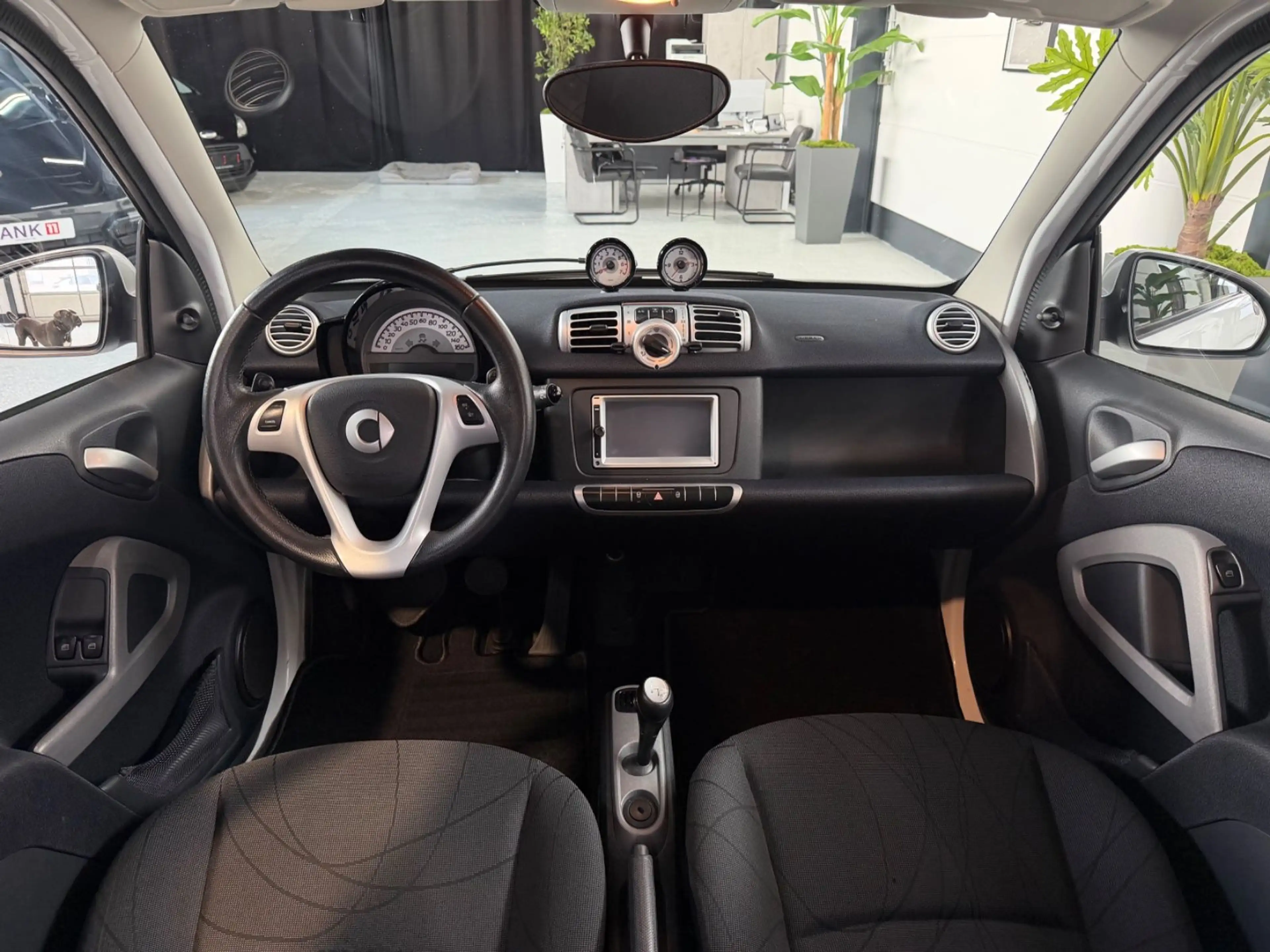smart forTwo Coupe Pano Klima TÜV NEU — photo 10