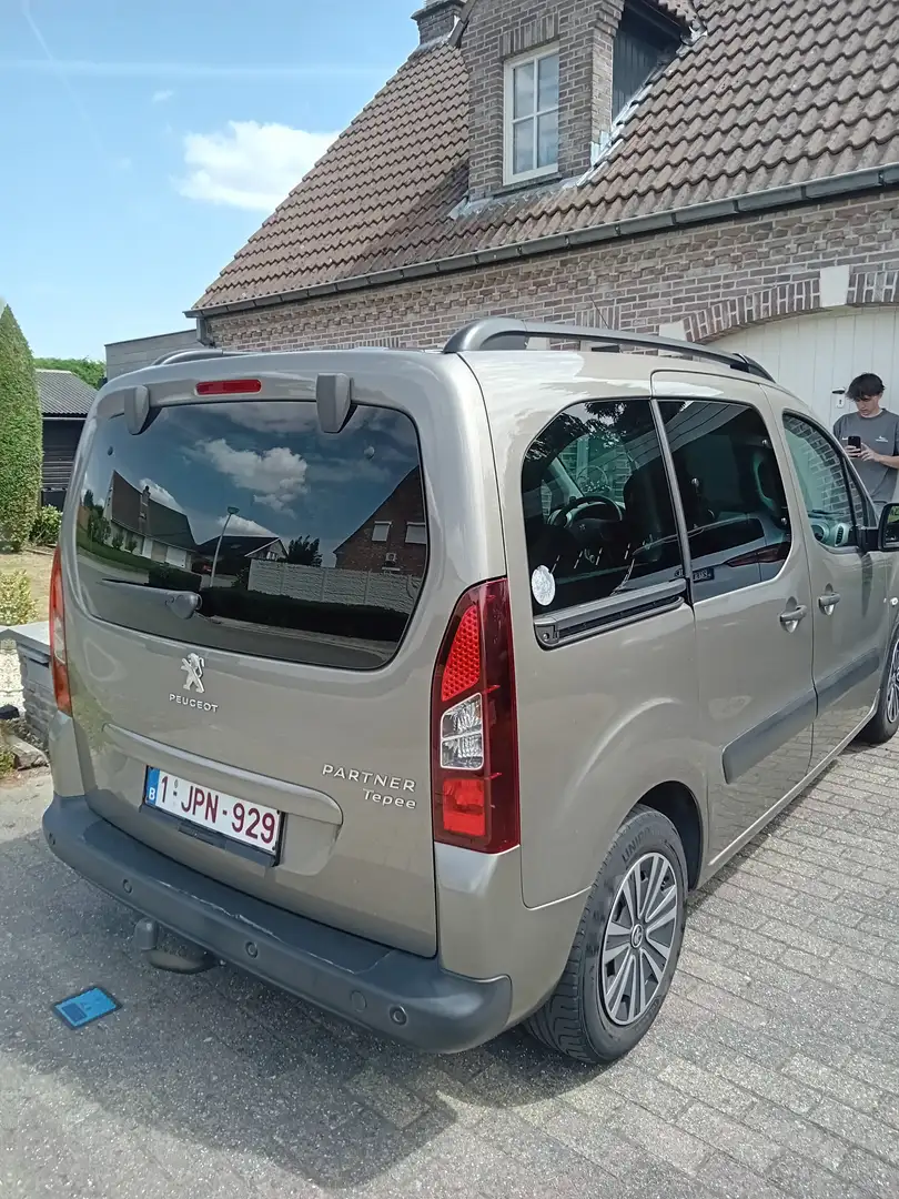 Peugeot Partner Partner Tepee 98 VTi Access Bruin - 1