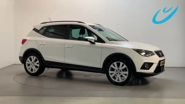 SEAT Arona 1.0 TSI 116pk DSG Style Business Intense Camera St