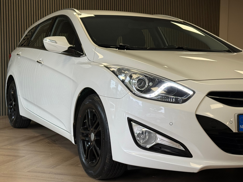 Hyundai i40 Wagon 1.6 GDI Blue Go! Edition NAVI CRUISE CILIMAT — photo 4