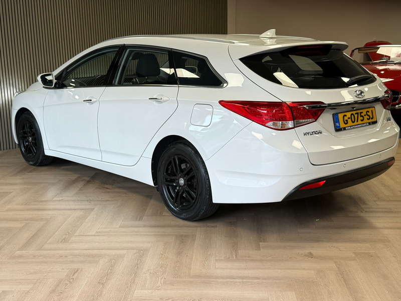 Hyundai i40 Wagon 1.6 GDI Blue Go! Edition NAVI CRUISE CILIMAT — photo 15