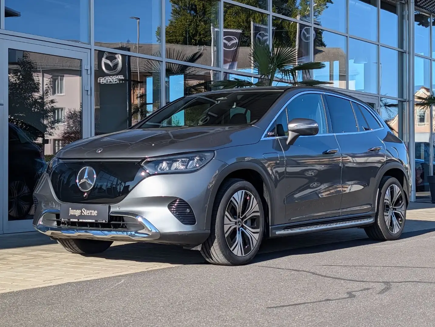 Mercedes-Benz EQE SUV EQE 350 4MATIC SUV Österreich-Edition Grau - 2