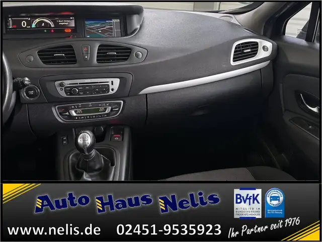 Renault Megane view 13