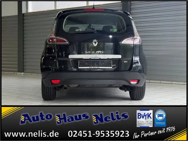 Renault Megane view 2