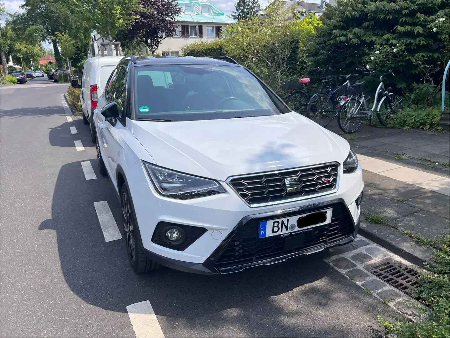 SEAT Arona FR Weiß - 1
