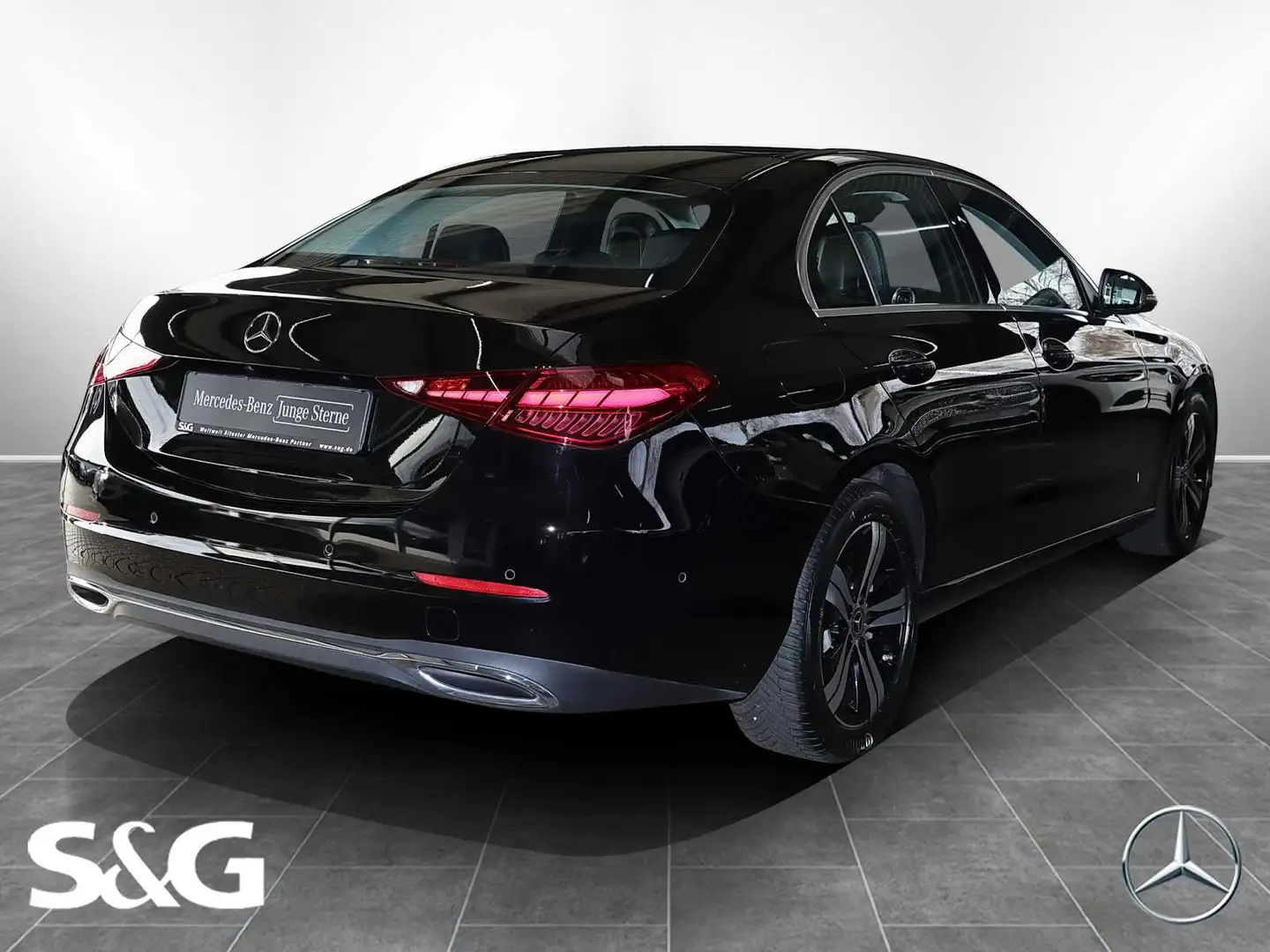 Mercedes-Benz C 180 HEADUP+360°+DISTRONIC+TOTWINKEL+MEMORY+17" Schwarz - 2