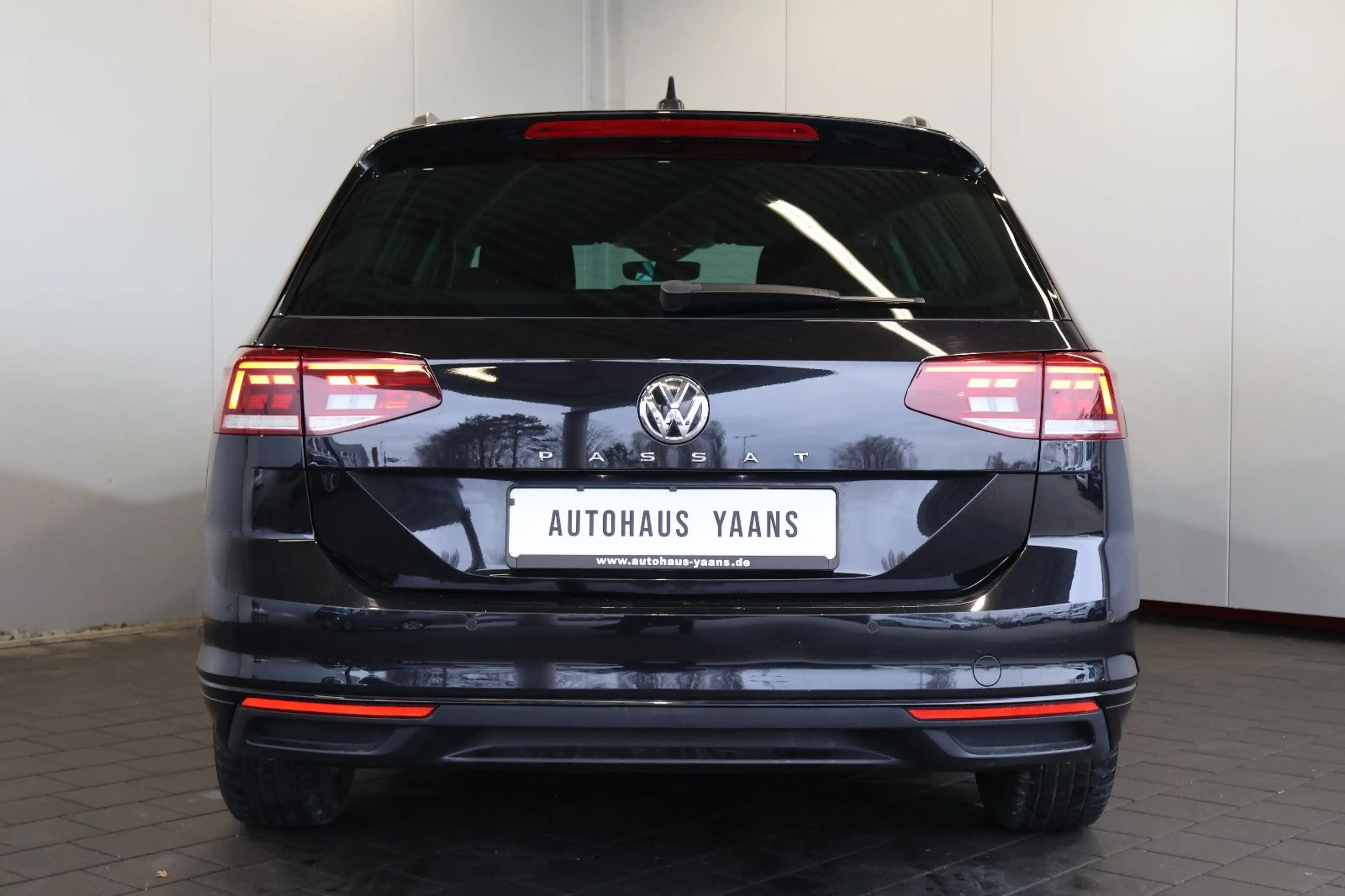 Volkswagen Passat Variant Passat 2.0 TDI Business ACC+LANE+KAM+LED+CARPLAY — photo 5
