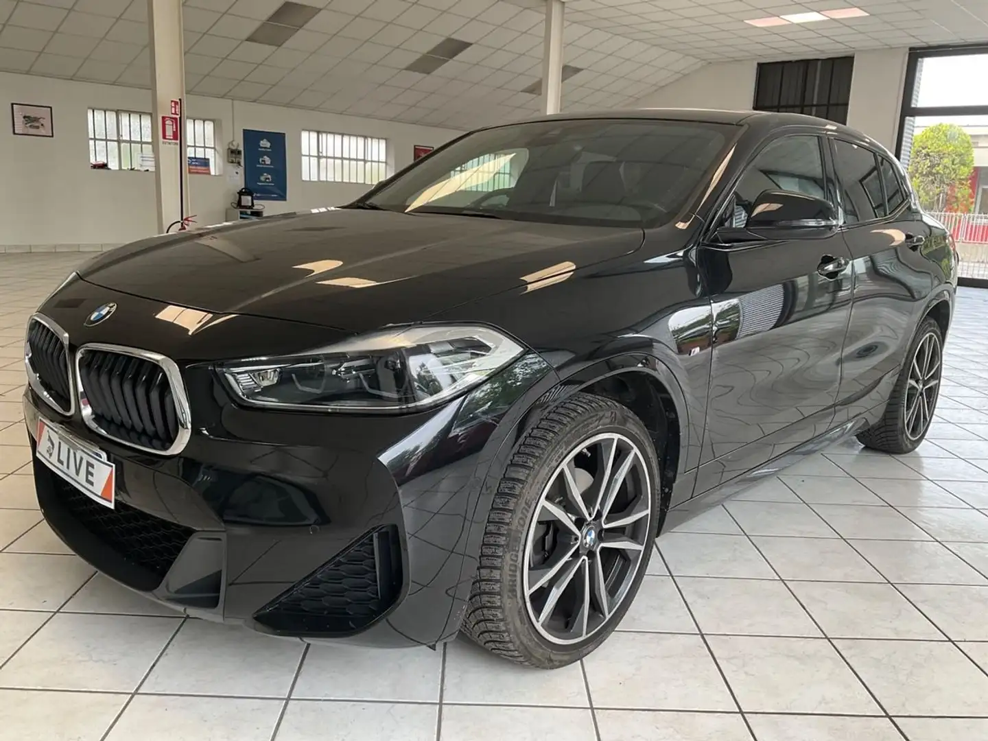 BMW X2 X2 sdrive18d Msport auto Zwart - 1