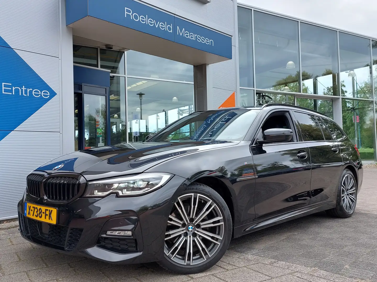 BMW 3-serie Touring 320i 184pk Automaat High Executive Noir - 1