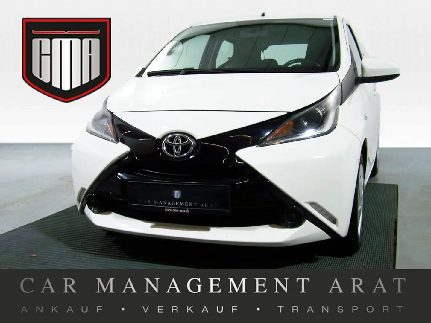 Toyota Aygo X 1.0 VVT-i X Play AUTOM+1.H+KLIMA+5-TÜRIG Weiß - 1