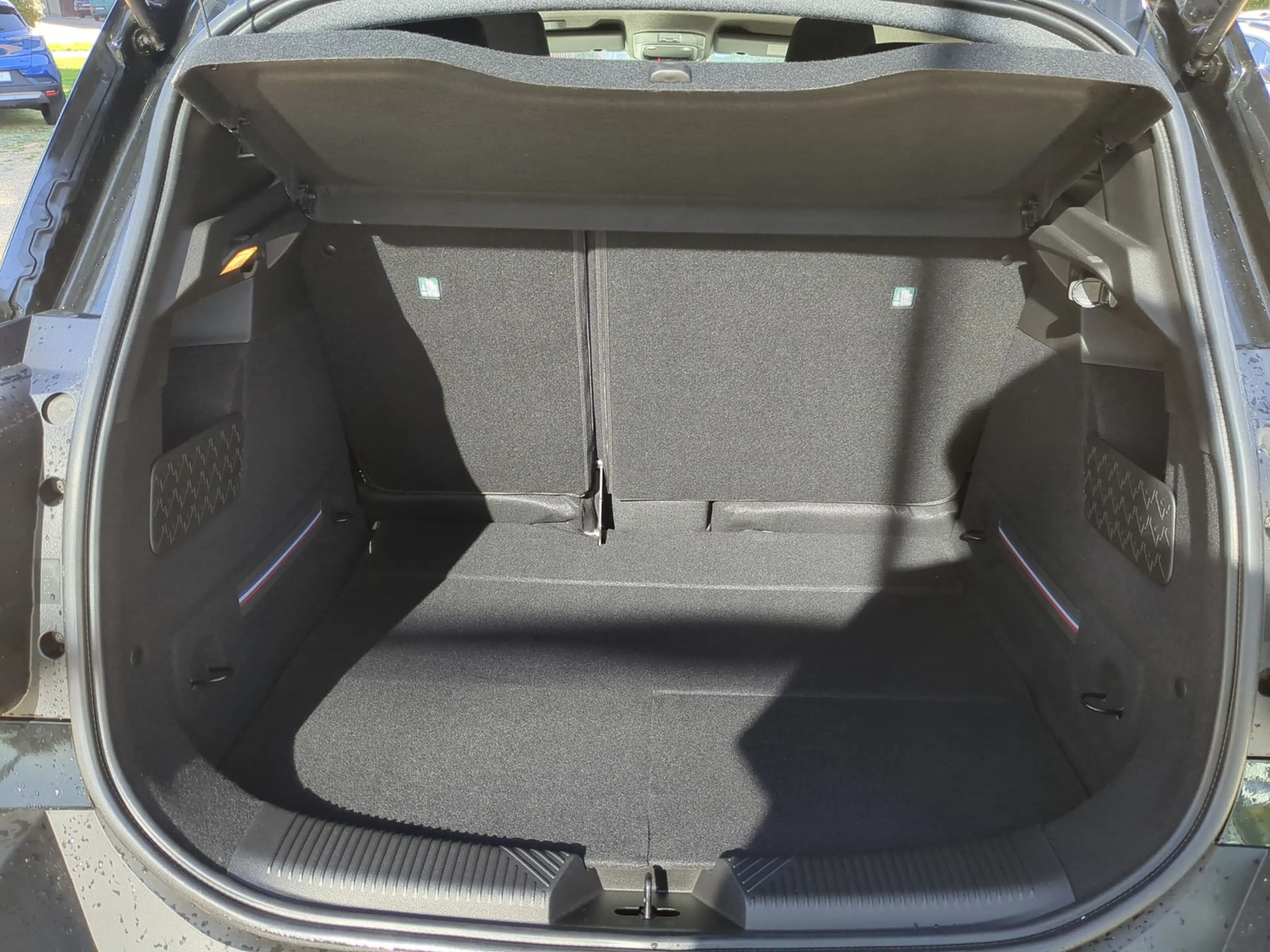 Renault R 4 E-Tech 150 Comfort Range Techno Navi+SHZ+RFK — photo 15