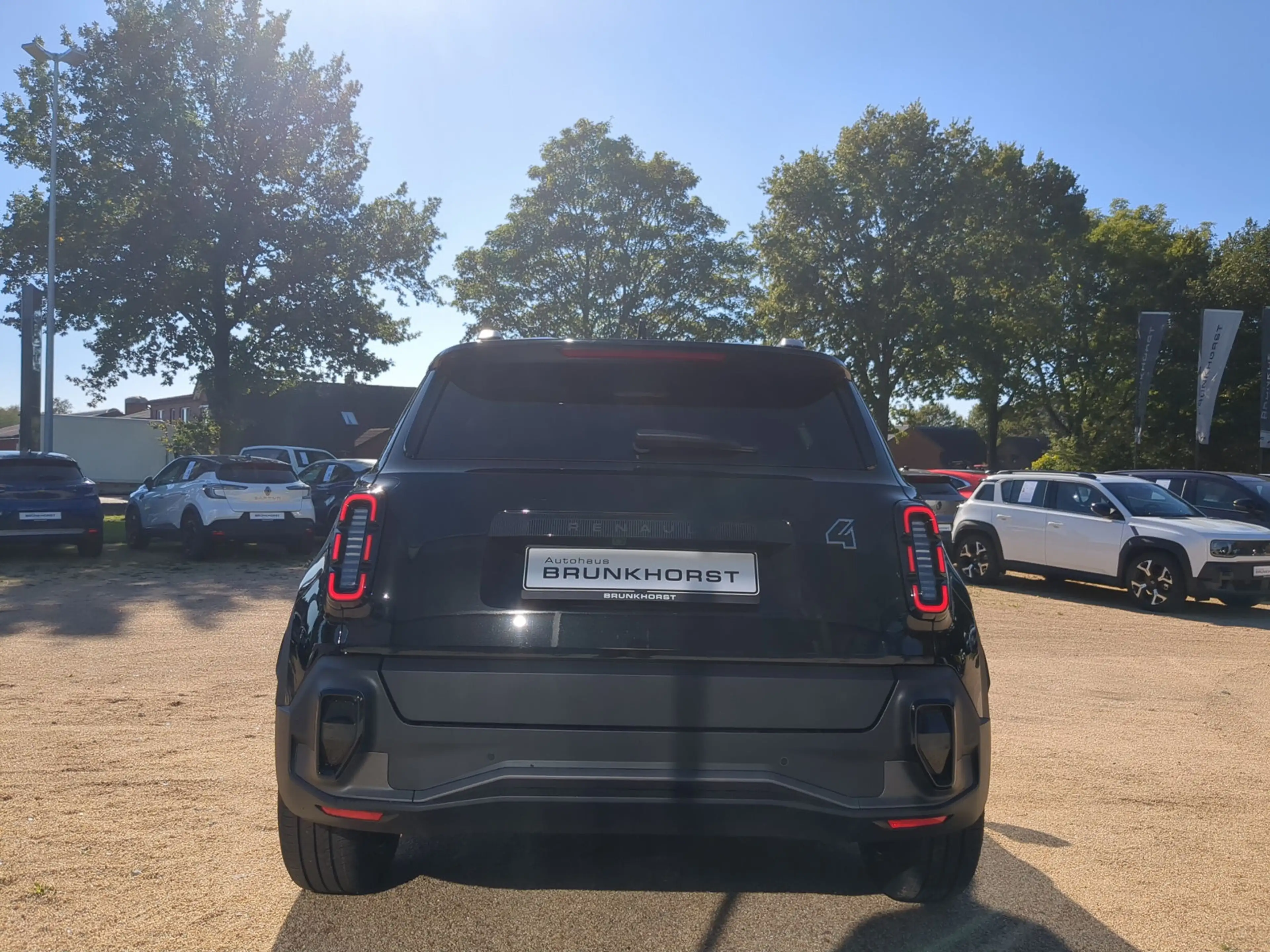 Renault R 4 E-Tech 150 Comfort Range Techno Navi+SHZ+RFK — photo 2
