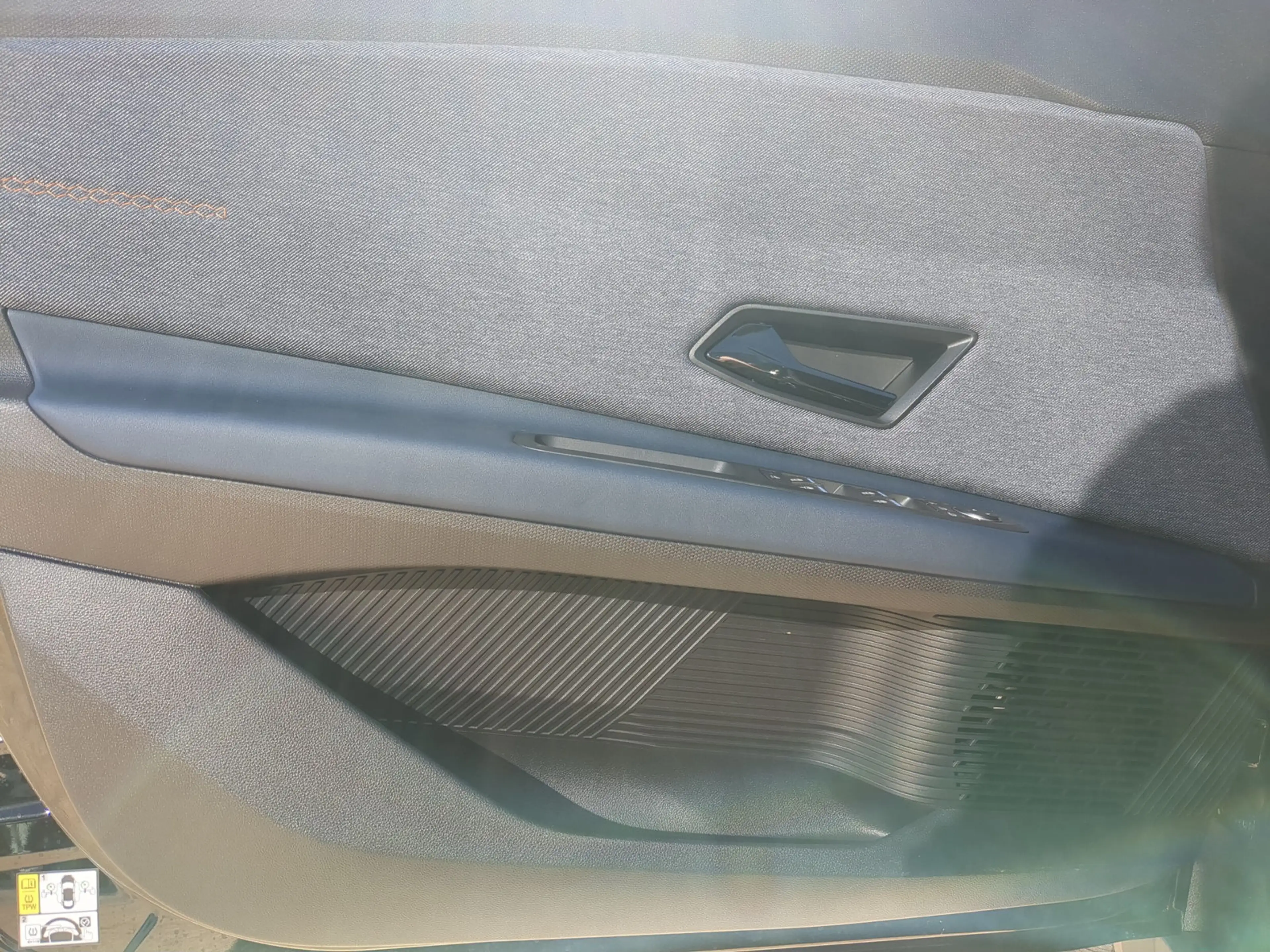 Renault R 4 E-Tech 150 Comfort Range Techno Navi+SHZ+RFK — photo 13