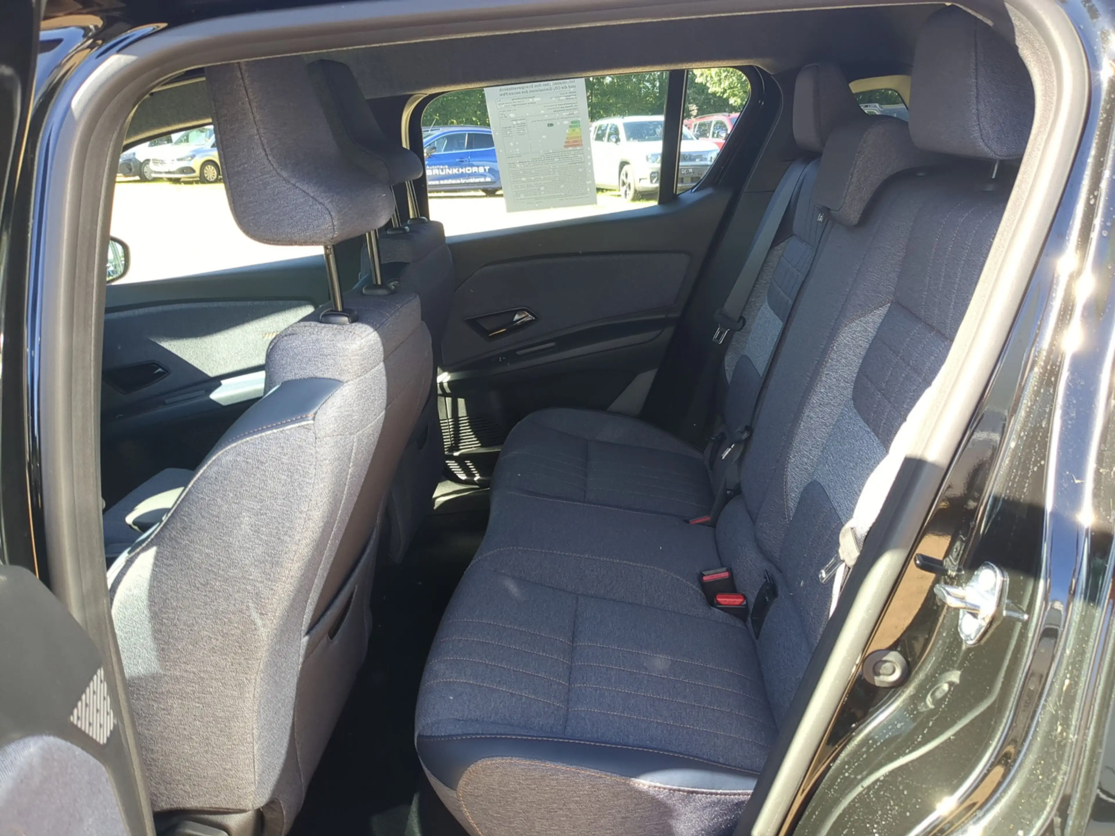 Renault R 4 E-Tech 150 Comfort Range Techno Navi+SHZ+RFK — photo 10