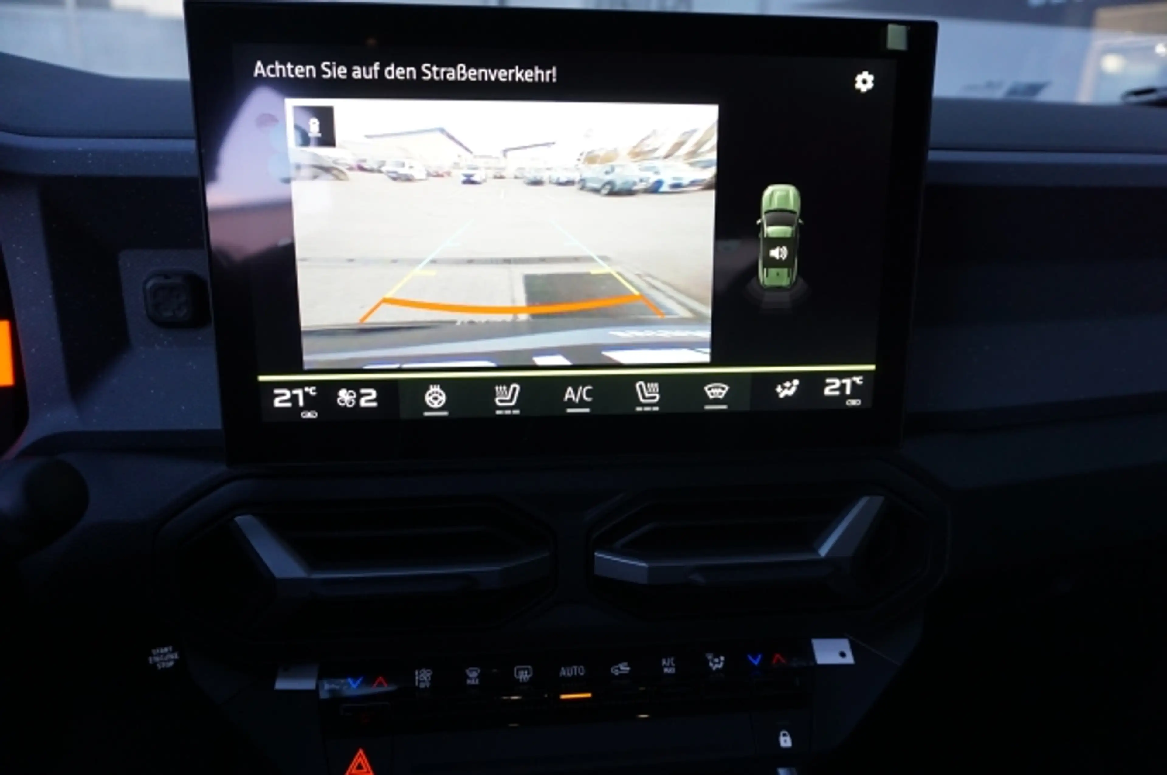 Dacia Bigster Journey Hybrid 155 mit AHV abnehmbar — photo 11