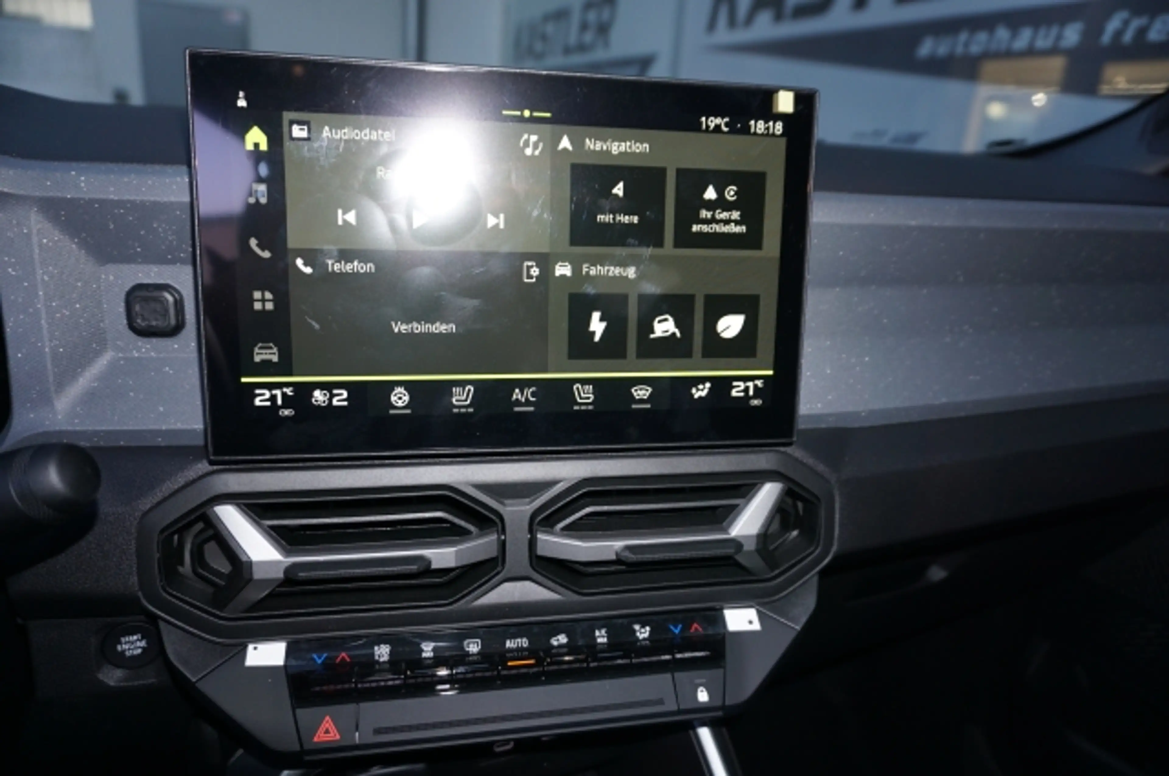 Dacia Bigster Journey Hybrid 155 mit AHV abnehmbar — photo 13