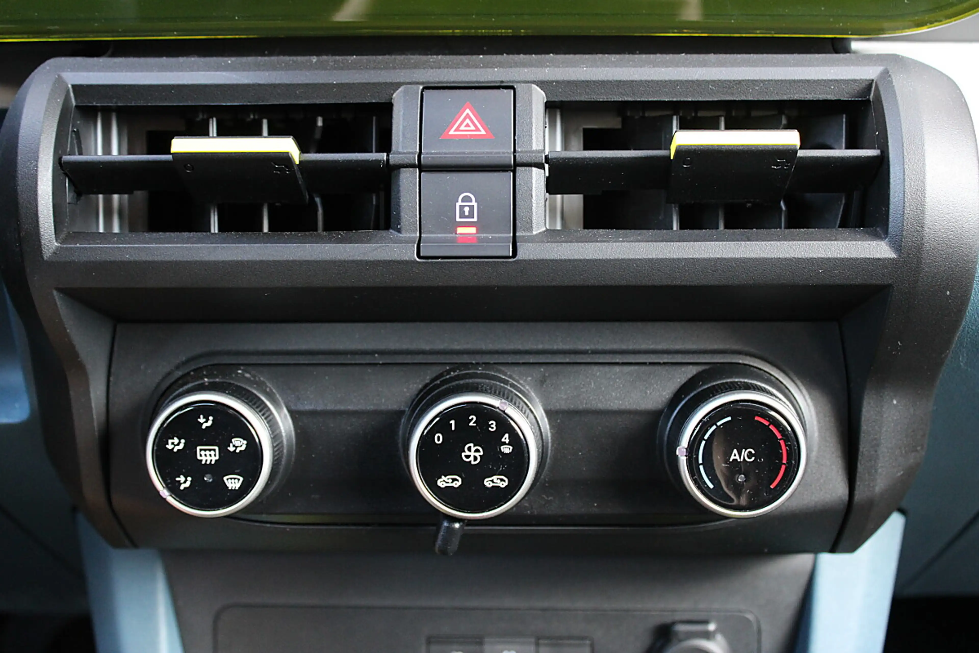 Fiat Grande Panda Hybrid mHEV 110 6-Gang eDCT Pop — photo 14