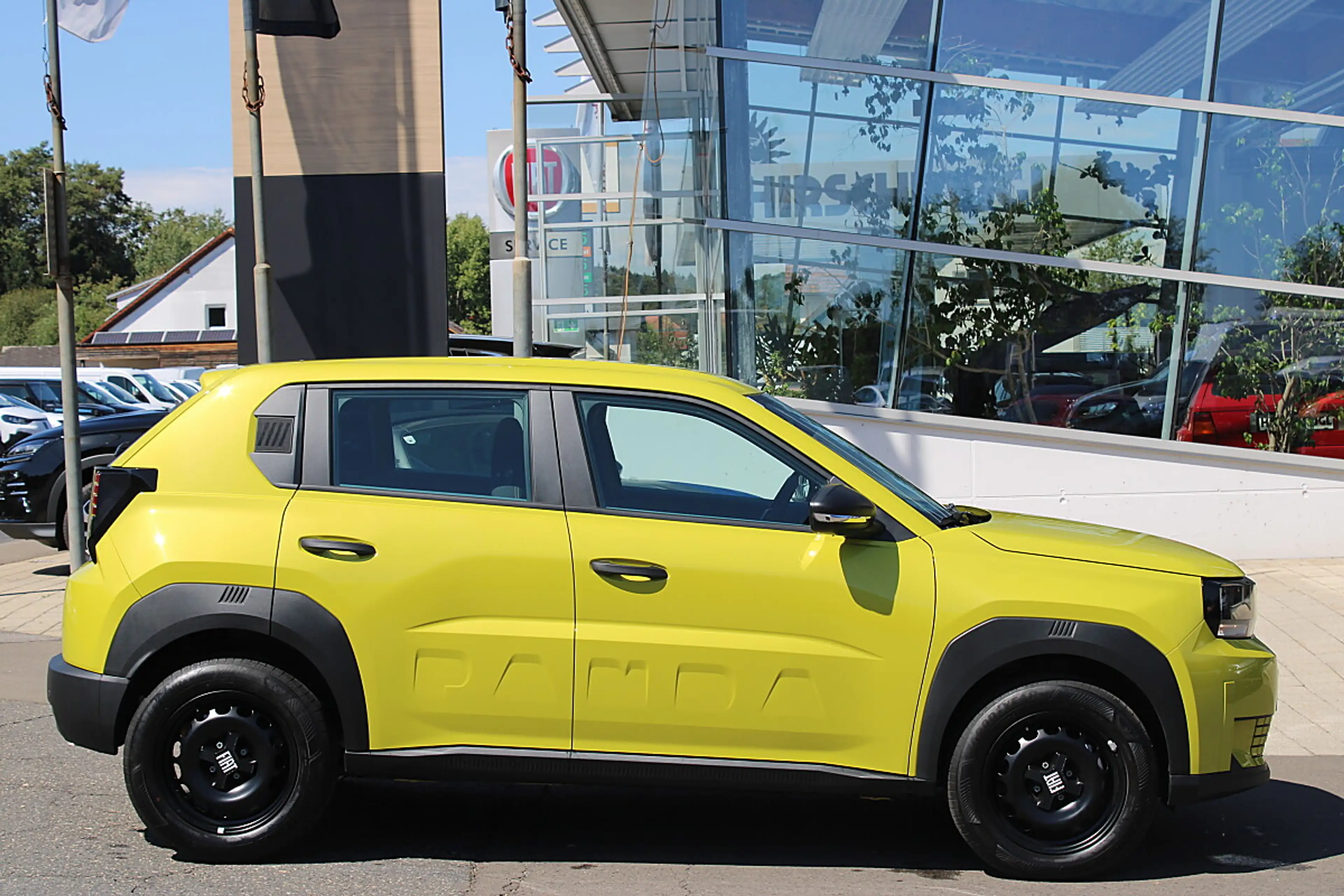 Fiat Grande Panda Hybrid mHEV 110 6-Gang eDCT Pop — photo 3