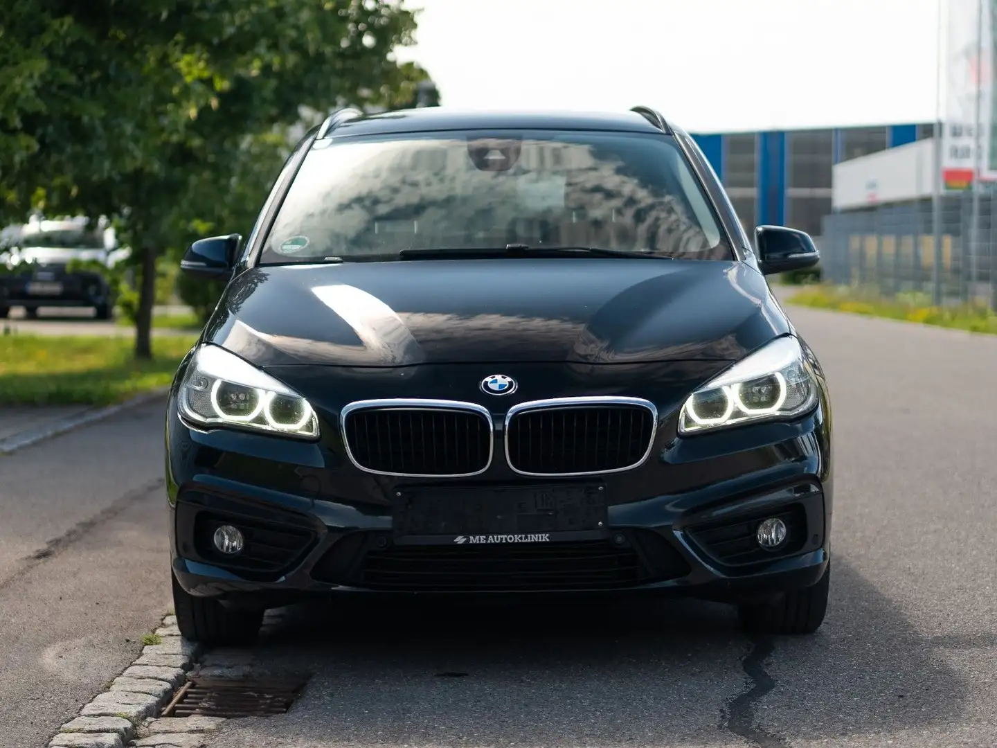 BMW 218 Gran Tourer 218 d Automatik *Navi*PDC*SHZ Black - 2