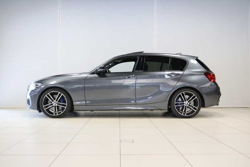 BMW 140 1-serie M140i High Executive — photo 4